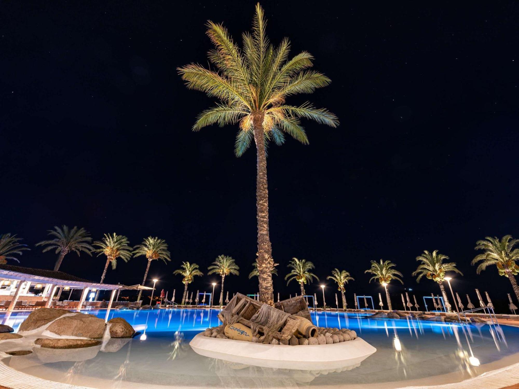 Almar Timi Ama Resort & Spa Villasimius Ngoại thất bức ảnh